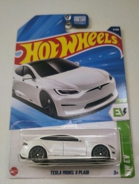 Tesla Model S Plaid Hot Wheels HW EV White 1/10 Diecast 2024